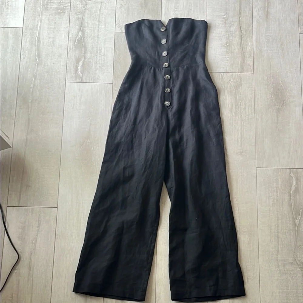 REFORMATION BLACK LINEN STRAPLESS JUMPSUIT FLAWLESS NEVER WORN SIZE 0 CLASSIC